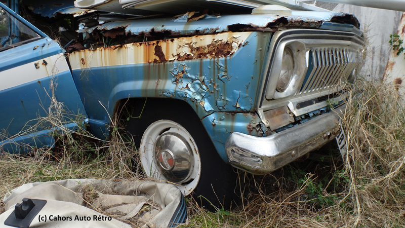 1975 Jeep Cherokee b